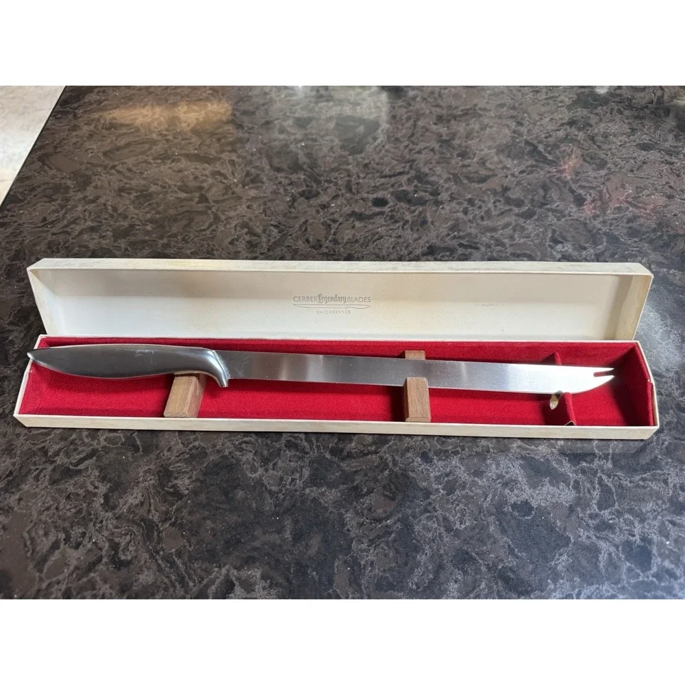 Vintage Gerber Legendary Blades Snickersnee Fork Tip Carving Knife w/ Box